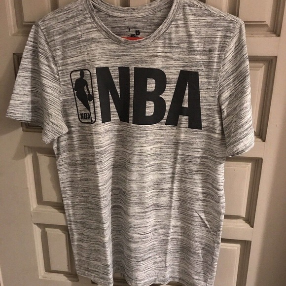 NBA T SHIRT Gray/Black Logo SzS Men’s Pre-Owned - Picture 5 of 5